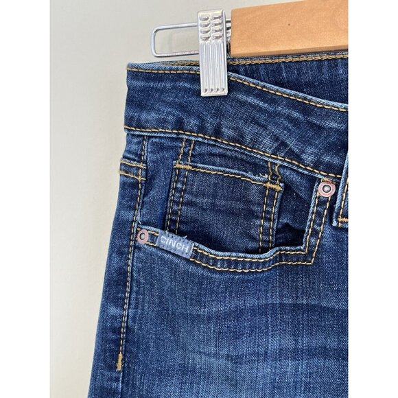Cinch Women's Slim Fit Dark Wash Mid Rise Lynden Jean MJ81454086 Size 27/3 - Picture 2 of 10